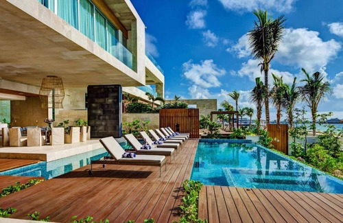 Playacar Fase I Villa | Finest Playacar Beachfront Villa - Exclusive Listing - Fully Staffed - 7 Suites