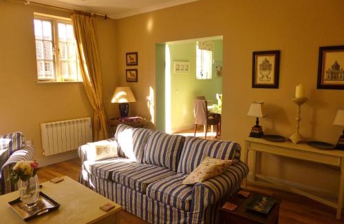 Breedon on the Hill House | Finest Retreats - No 2 Meynell Mews