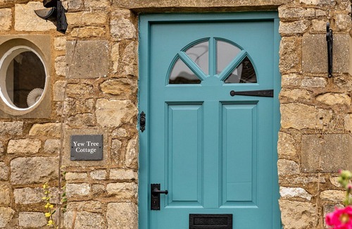 King's Stanley Cottage | Finest Retreats | Yew Tree Cottage