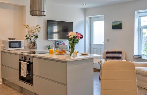Saltash House | Finest Retreats - Brunels Reach