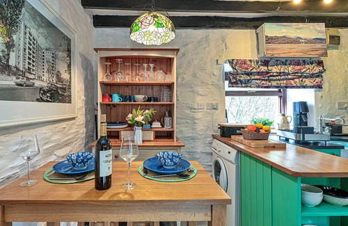 Dolwyddelan Cottage | Finest Retreats | Bwthyn Siabod