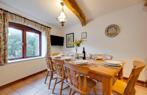 Chillington House | Finest Retreats - Cherry at Buckland Court