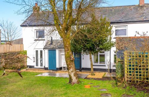 Brayford House | Finest Retreats - Court Cottage