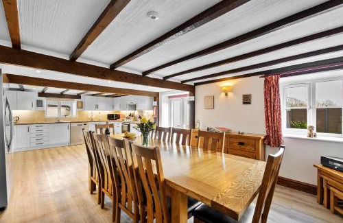 Holsworthy House | Finest Retreats - Cowslip