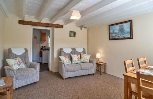 Liskeard House | Finest Retreats - Cutkieve Farm Cottage