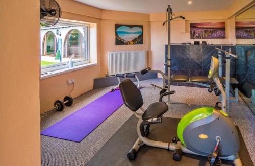 Torquay House | Finest Retreats - Cliff Lodge