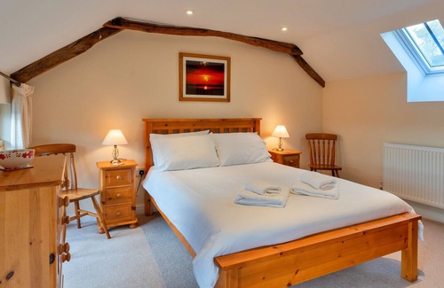 Brayford Apartment | Finest Retreats | Hunstone Barn