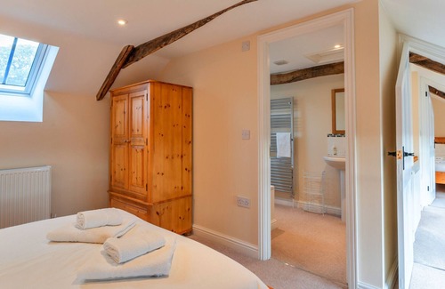 Brayford Apartment | Finest Retreats | Hunstone Barn