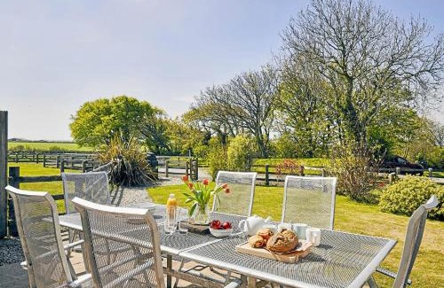 Hartland House | Finest Retreats - Hawthorn Barn