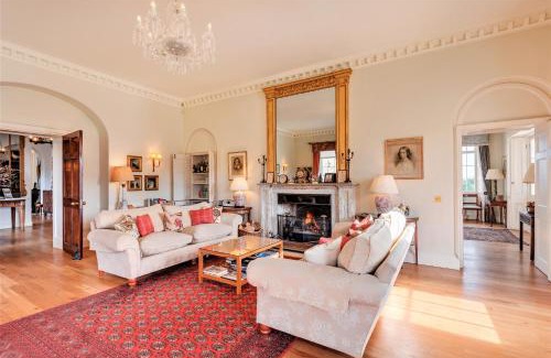 Saltash House | Finest Retreats - Historic Castle on River Tamar