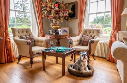 Saltash House | Finest Retreats - Historic Castle on River Tamar