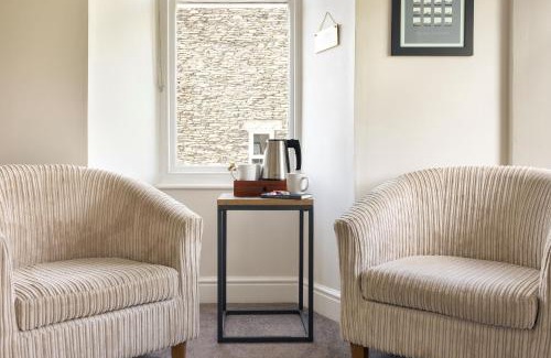 Ambleside House | Finest Retreats - Kelsick Villa Guest House - Loughrigg