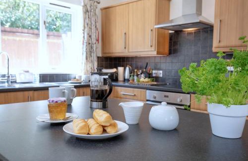 Liverton House | Finest Retreats- Little Dunley - Oaktree Cottage
