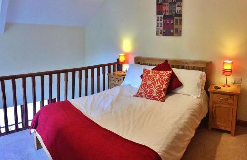 Liverton House | Finest Retreats - Little Dunley - Virginia Cottage