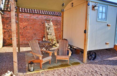 Hemingby Ski Chalet | Finest Retreats - Longwool View