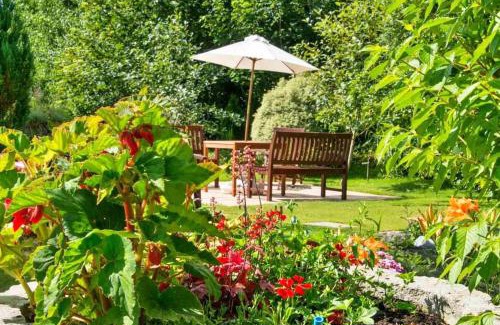 Trenwheal House | Finest Retreats - Orchard View