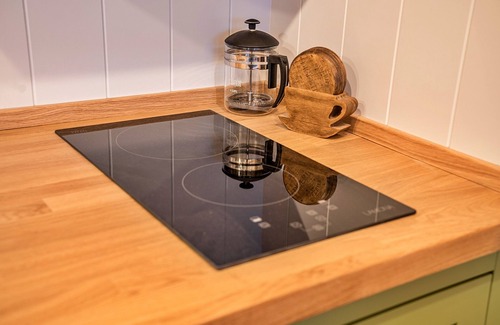 Beaworthy Apartment | Finest Retreats | The Shepherd's Hut at Northcombe Farm