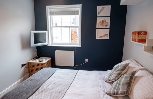 Lewes Apartment | Finest Retreats | The Highstreet Hideaway