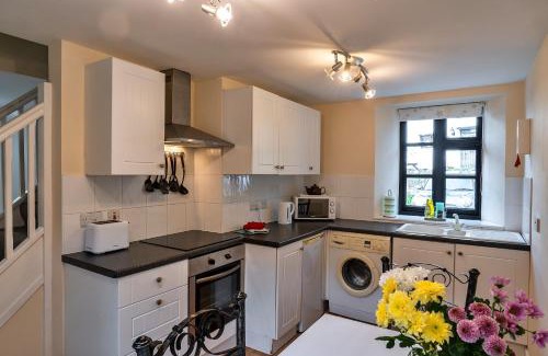 Trusham House | Finest Retreats - The Lodge at The Cridford Inn