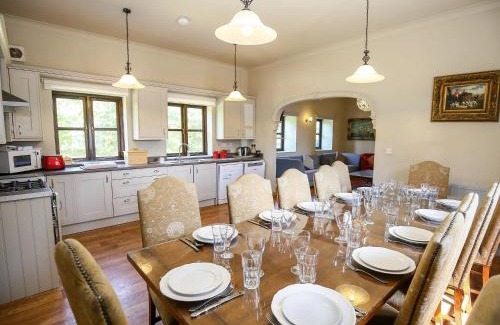 Craven Arms House | Finest Retreats - The Park
