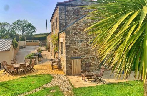 Mount Hawke House | Finest Retreats - Trenethick Barns