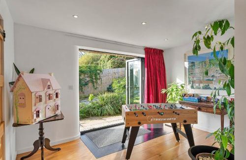 Mount Hawke House | Finest Retreats - Trenethick Barns