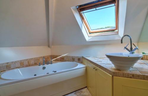 Cawsand Apartment | Finest Retreats - Upper Deck