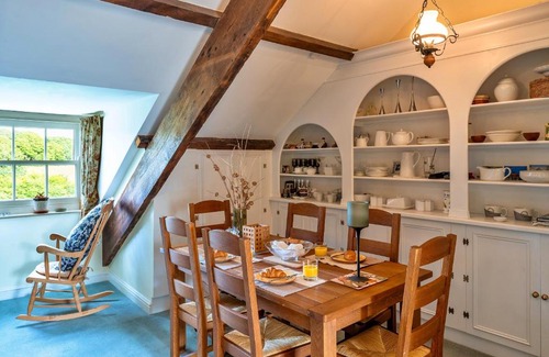Camelford Apartment | Finest Retreats - Valley View