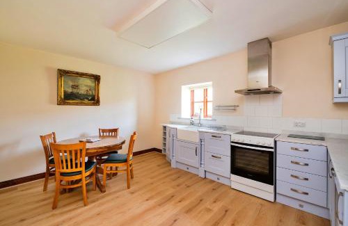 Craven Arms House | Finest Retreats - Walton Maisonette