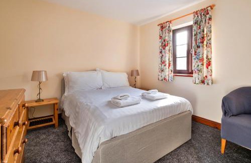 Craven Arms House | Finest Retreats - Walton Maisonette
