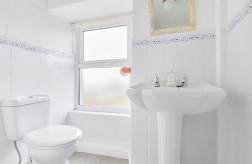 Goldsithney House | Finest Retreats - West Cottage at Goldsithney