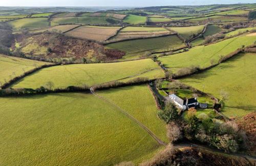 South Molton House | Finest Retreats - Whitley