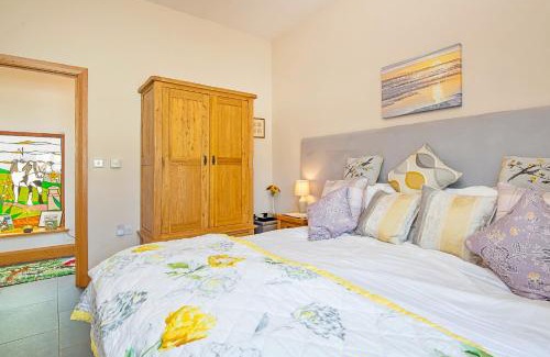 Newcastle Emlyn House | Finest Retreats - Yr Hen Llaethdy