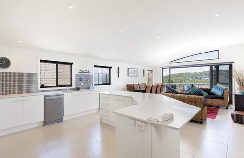 Fingal Bay House | Fingal Surf and Sand Pacific Drive 14A