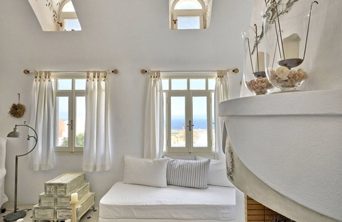 Finikia House | Finikia Residence