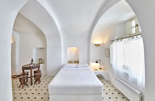Finikia House | Finikia Residence
