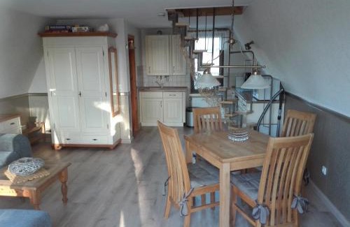 Monchgut-Granitz House | Finnhütte Amelie
