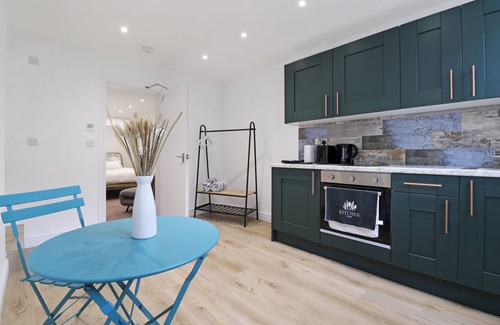 Brownswood Hotel | Finsbury Park Studios