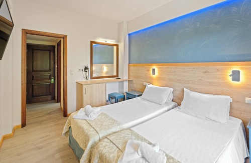 Tzavros Hotel | Fiori Hotel