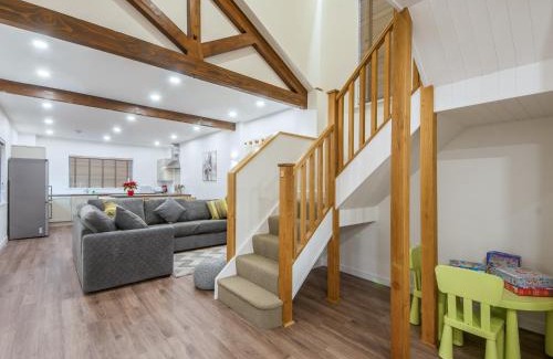 Saltash House | Fir Cottage - Uk38485