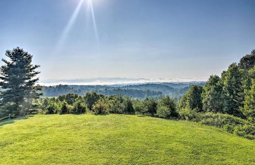 Marshall House | Fire Pit and Game Room Marshall Getaway with Views!