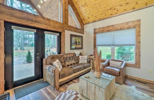 Beech Mountain House | Fire Pit and Grill Modern Beech Mountain Cabin!