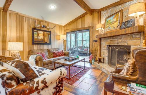 Sapphire House | Fire Pit and Lake Access Resort Home in Sapphire!