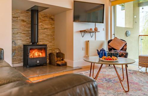 Cirencester House | Firecrest