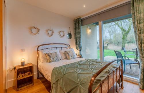 Cirencester House | Firecrest