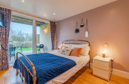 Cirencester House | Firecrest