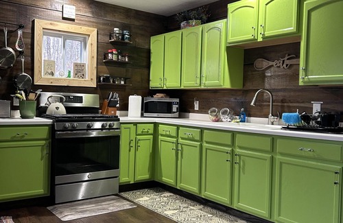 Wetmore Cabin | Firefly Cabin- Outdoor Fun and Relaxation in the Heart of Nature
