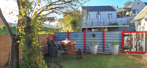 Drakenstein Ski Chalet | Firehouse selfcatering Garden Cottage no 1