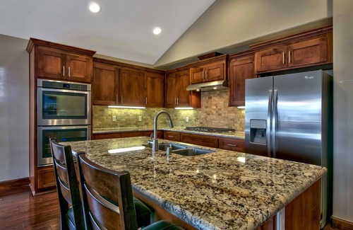 Tahoe Meadows Condo | Fireplace, Near Heavenly Gondola, Shops & Dining