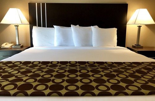 Morro Bay Hotel | Fireside Inn